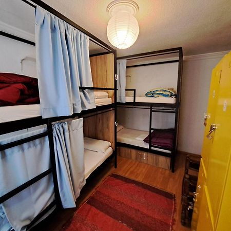 Hostel El Cascabel Гранада Екстериор снимка