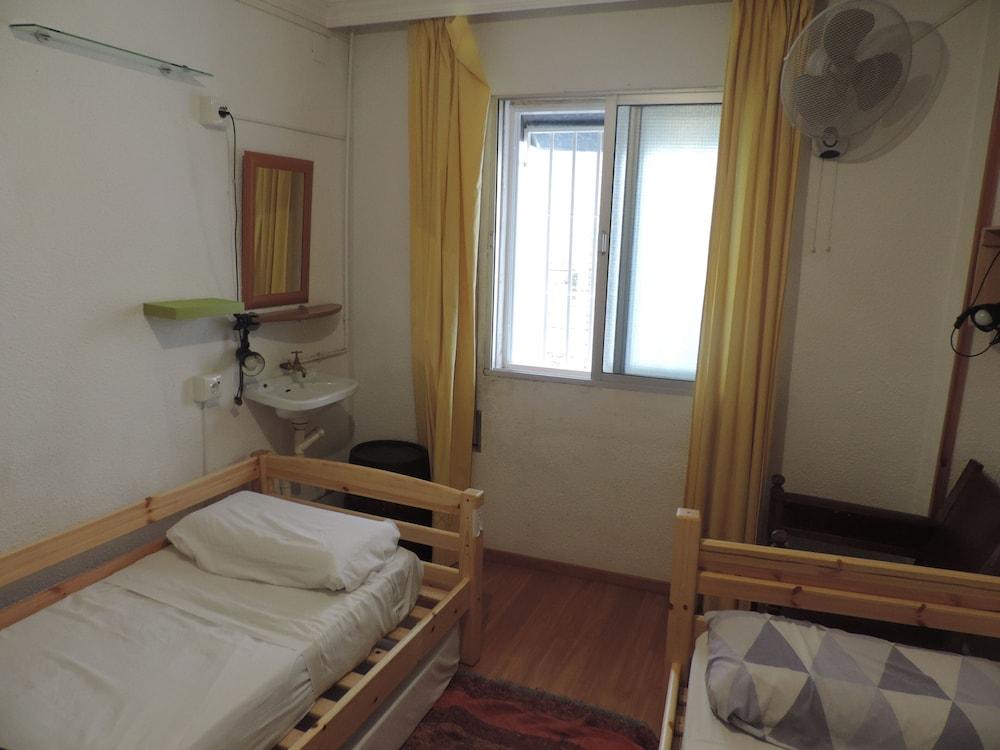 Hostel El Cascabel Гранада Екстериор снимка