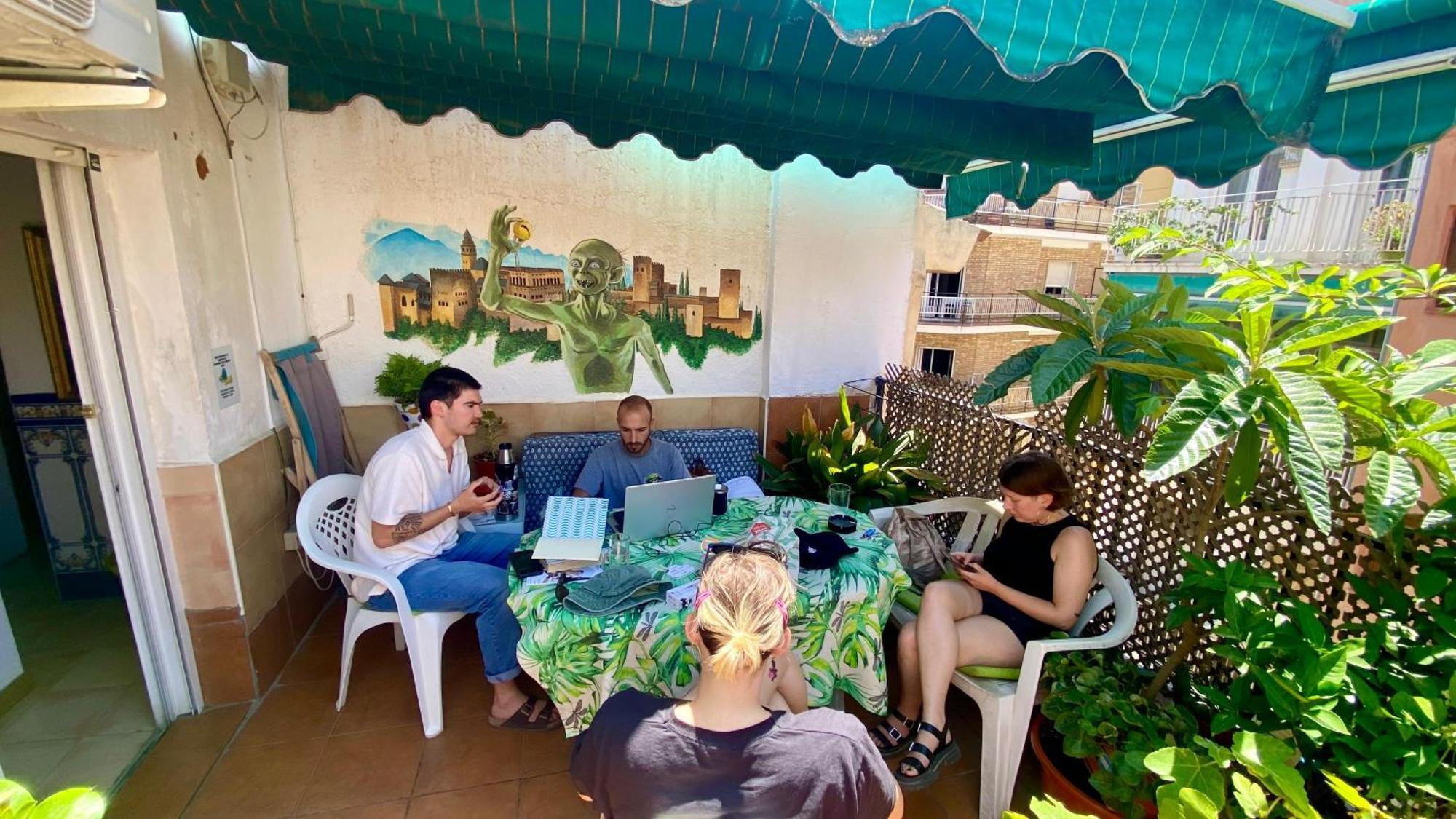 Hostel El Cascabel Гранада Екстериор снимка