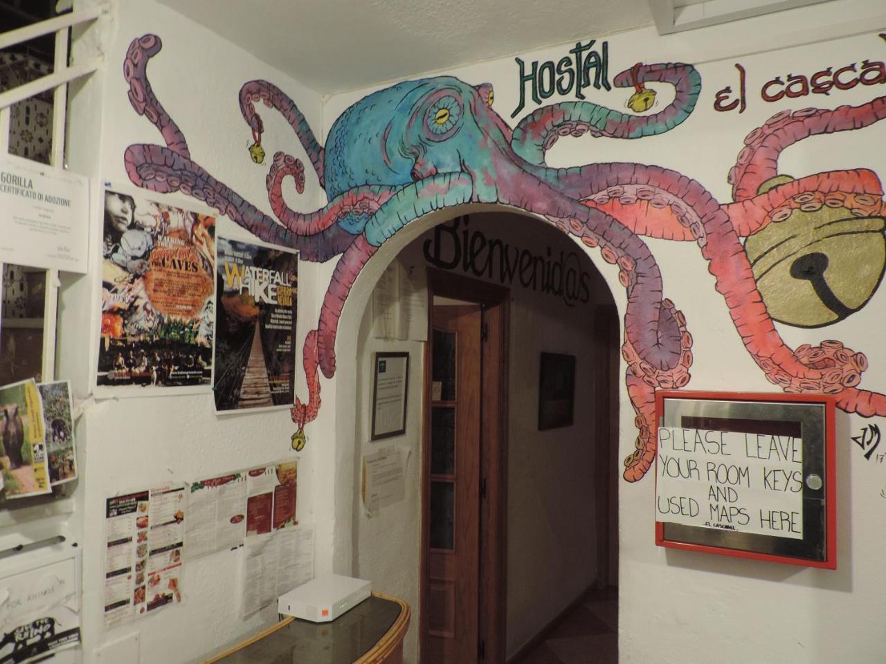 Hostel El Cascabel Гранада Екстериор снимка